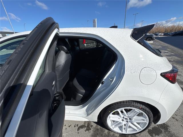 2026 Toyota Corolla Hatchback Base (Stk: 3263112) in Cranbrook - Image 13 of 19