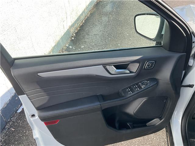 2025 Ford Escape Platinum (Stk: 260235) in North Bay - Image 15 of 20