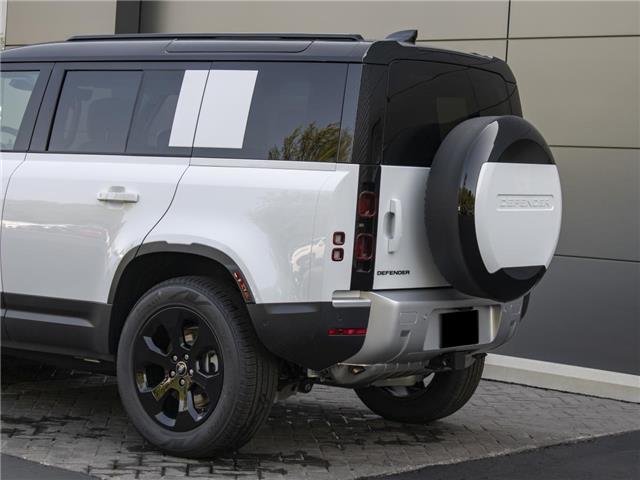 2025 Land Rover Defender P300 S (Stk: D171303-demo) in Windsor - Image 5 of 23