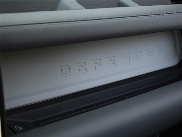 2025 Land Rover Defender P300 S (Stk: D171303-demo) in Windsor - Image 20 of 23