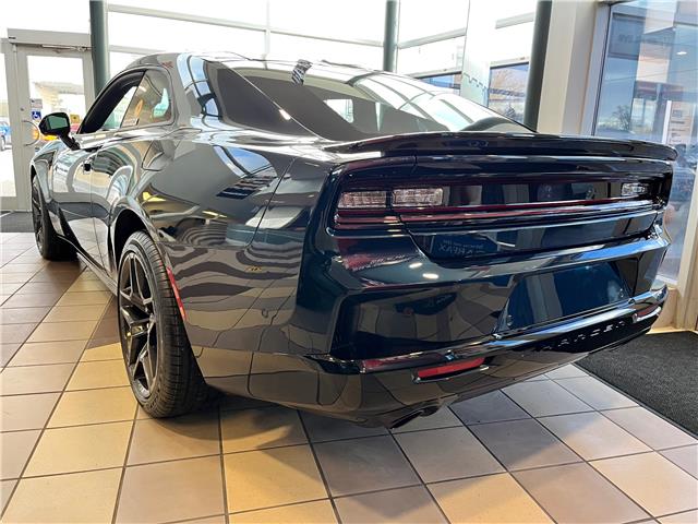 2026 Dodge Charger Scat Pack (Stk: 26-209) in Sarnia - Image 3 of 24
