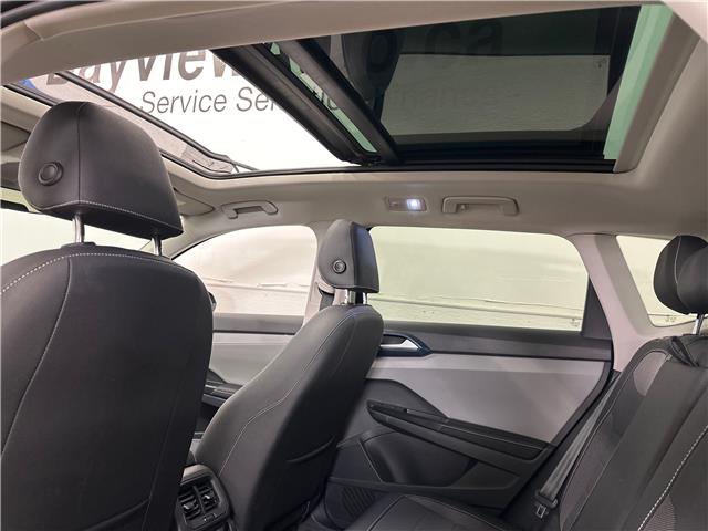 2024 Volkswagen Taos Comfortline (Stk: 43735J) in Belleville - Image 8 of 31