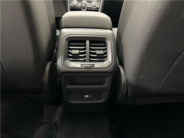 2024 Volkswagen Taos Comfortline (Stk: 43735J) in Belleville - Image 9 of 31