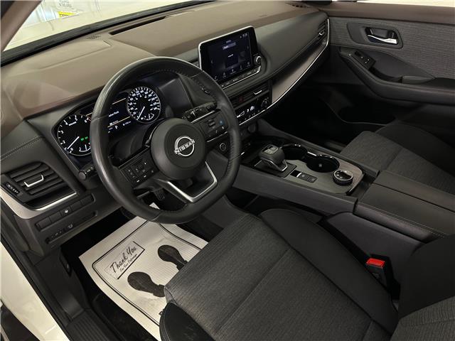 2023 Nissan Rogue SV Moonroof (Stk: 43707J) in Belleville - Image 12 of 31
