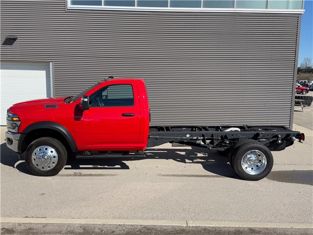 2026 RAM 5500 Chassis Tradesman/Big Horn (Stk: 26032) in London - Image 3 of 19
