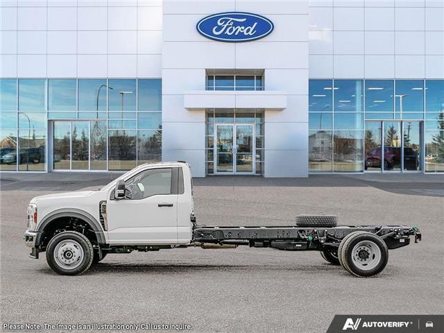 2026 Ford F-550 Chassis XLT (Stk: T-1546) in Calgary - Image 3 of 23