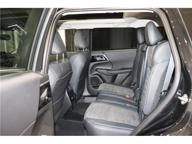 2025 Mitsubishi Outlander PHEV LE (Stk: P25979) in Edmonton - Image 20 of 26