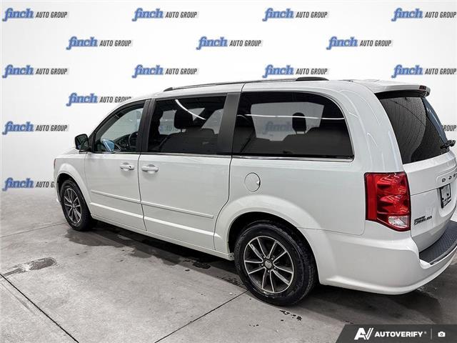 2017 Dodge Grand Caravan CVP/SXT (Stk: 165688) in London - Image 3 of 26