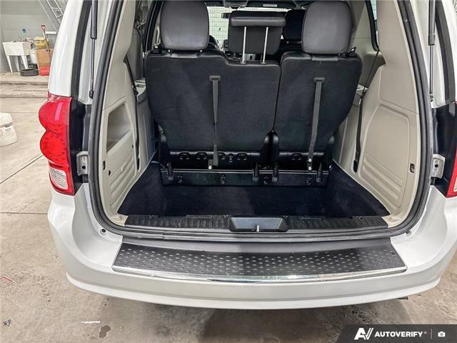 2017 Dodge Grand Caravan CVP/SXT (Stk: 165688) in London - Image 12 of 26