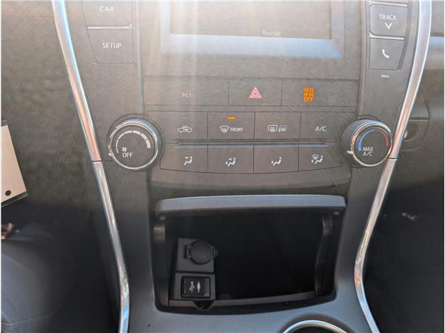 2017 Toyota Camry LE (Stk: 26004B) in Owen Sound - Image 15 of 19