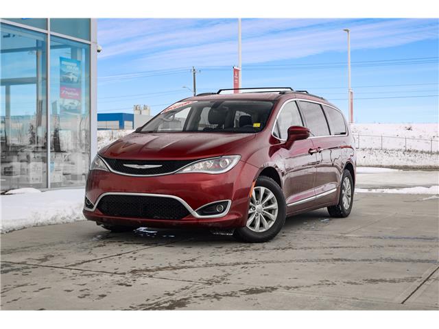 2017 Chrysler Pacifica Touring-L (Stk: B9052A) in Calgary - Image 2 of 32