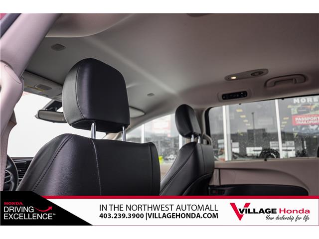 2017 Chrysler Pacifica Touring-L (Stk: B9052A) in Calgary - Image 30 of 32