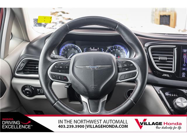 2017 Chrysler Pacifica Touring-L (Stk: B9052A) in Calgary - Image 15 of 32