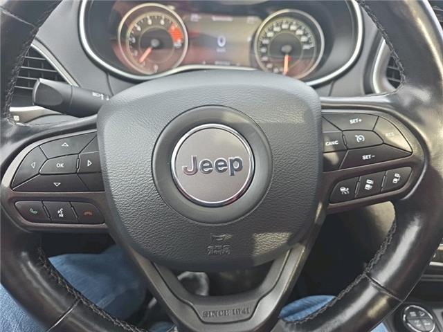 2021 Jeep Cherokee Trailhawk (Stk: ZELITE) in Sudbury - Image 17 of 19