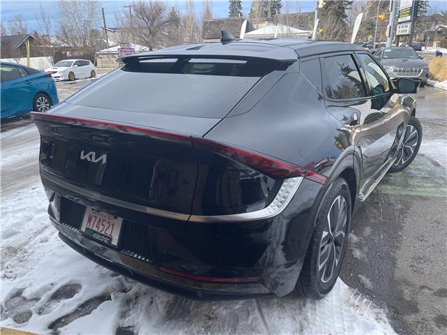 2023 Kia EV6 Long Range (Stk: R-23KIEBLA0201) in Calgary - Image 5 of 18