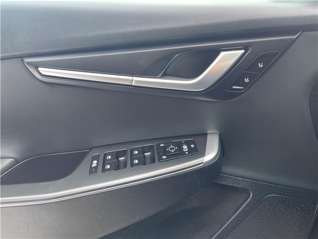 2023 Kia EV6 Long Range (Stk: R-23KIEBLA0201) in Calgary - Image 17 of 18