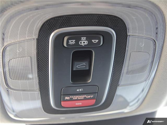 2022 Hyundai Elantra Ultimate w/Two-Tone Interior (Stk: 121294) in London - Image 14 of 19