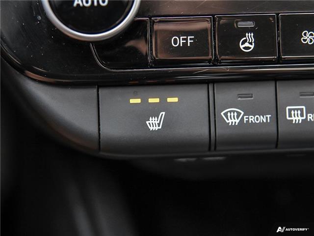 2022 Hyundai Elantra Ultimate w/Two-Tone Interior (Stk: 121294) in London - Image 15 of 19