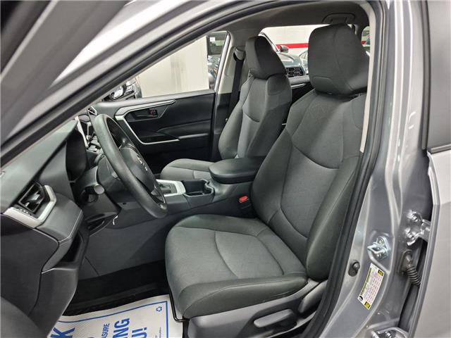 2025 Toyota RAV4 LE (Stk: 10U6521) in Markham - Image 11 of 29
