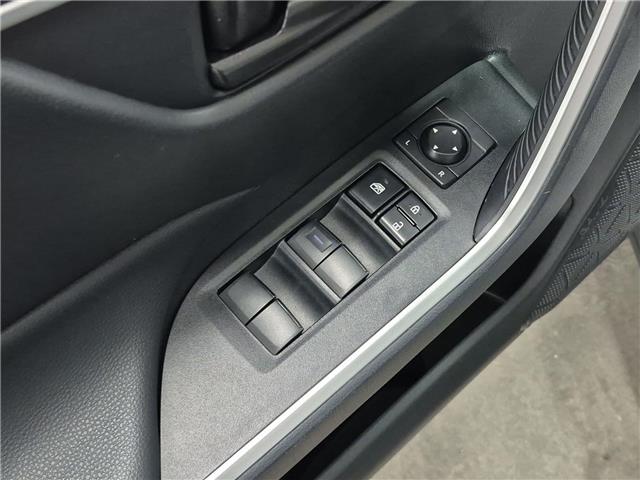 2025 Toyota RAV4 LE (Stk: 10U6521) in Markham - Image 12 of 29