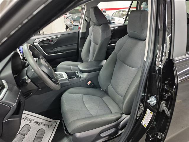 2025 Toyota RAV4 Hybrid LE (Stk: 10120333A) in Markham - Image 11 of 29