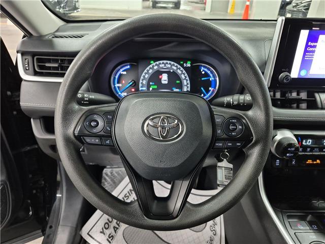 2025 Toyota RAV4 Hybrid LE (Stk: 10120333A) in Markham - Image 13 of 29