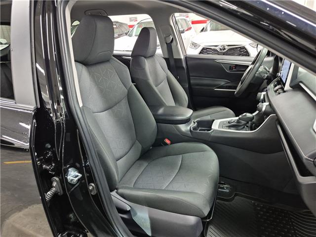 2025 Toyota RAV4 Hybrid LE (Stk: 10120333A) in Markham - Image 28 of 29