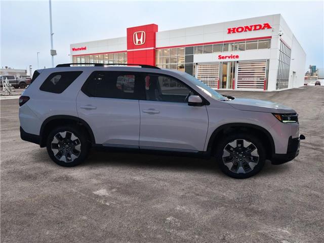 2026 Honda Pilot Touring (Stk: 4220) in Lethbridge - Image 2 of 23