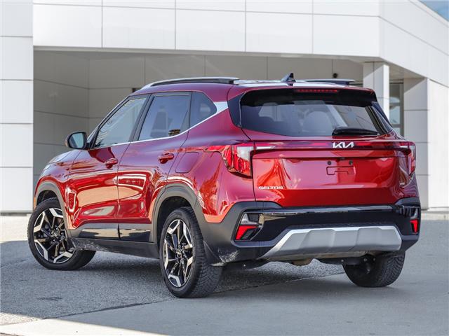 2024 Kia Seltos SX w/Black Interior (Stk: 6567) in Welland - Image 2 of 27