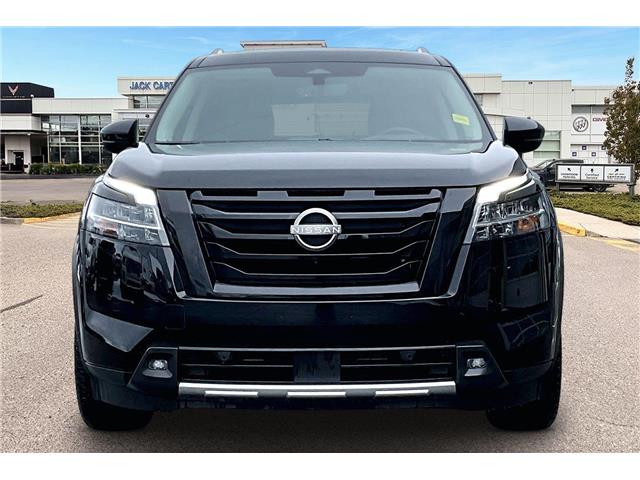 2023 Nissan Pathfinder Platinum (Stk: 47654UA) in Calgary - Image 3 of 36