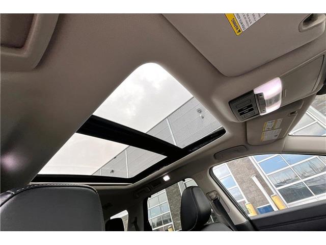 2023 Nissan Pathfinder Platinum (Stk: 47654UA) in Calgary - Image 17 of 36