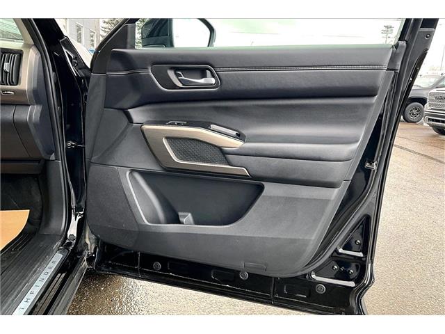 2023 Nissan Pathfinder Platinum (Stk: 47654UA) in Calgary - Image 19 of 36