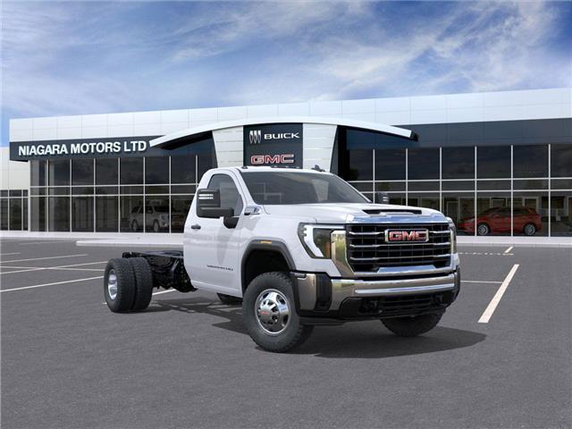 2026 GMC Sierra 3500HD Chassis  (Stk: 26T116) in Virgil - Image 1 of 24