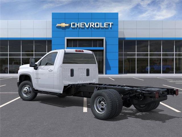2026 Chevrolet Silverado 3500HD Chassis Work Truck (Stk: TT251326) in Caledonia - Image 3 of 6
