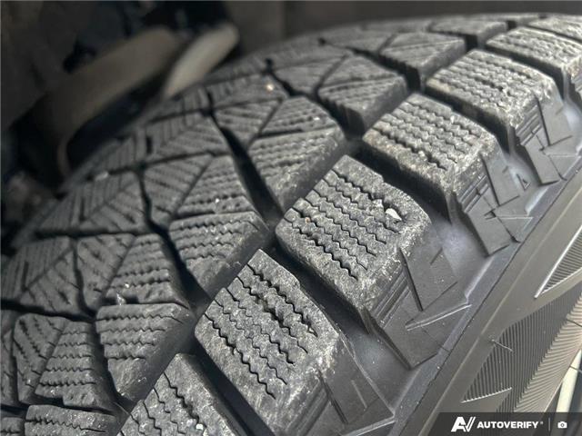 2024 GMC Yukon AT4 (Stk: B89153) in Okotoks - Image 7 of 25