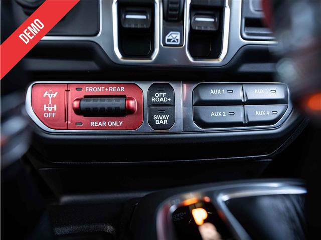 2025 Jeep Wrangler Rubicon (Stk: S633210) in Surrey - Image 18 of 24