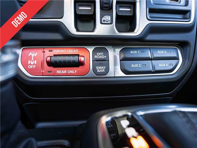 2025 Jeep Wrangler Rubicon (Stk: S653181) in Surrey - Image 16 of 23