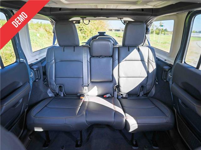 2025 Jeep Wrangler Rubicon (Stk: S653181) in Surrey - Image 20 of 23