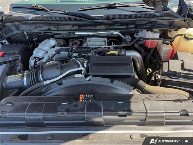 2021 GMC Sierra 2500HD AT4 (Stk: P212962) in Grimsby - Image 10 of 25