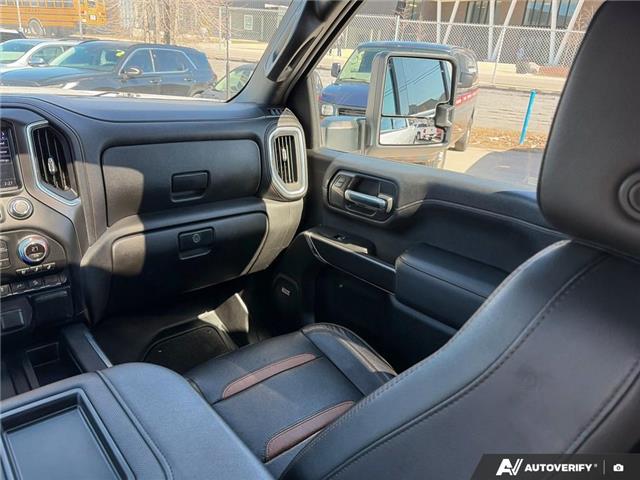 2021 GMC Sierra 2500HD AT4 (Stk: P212962) in Grimsby - Image 25 of 25