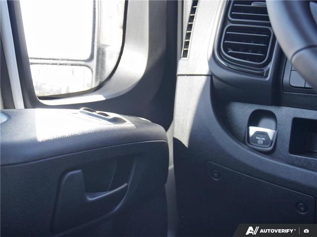 2026 RAM ProMaster 2500 High Roof (Stk: 44571) in Kitchener - Image 17 of 28