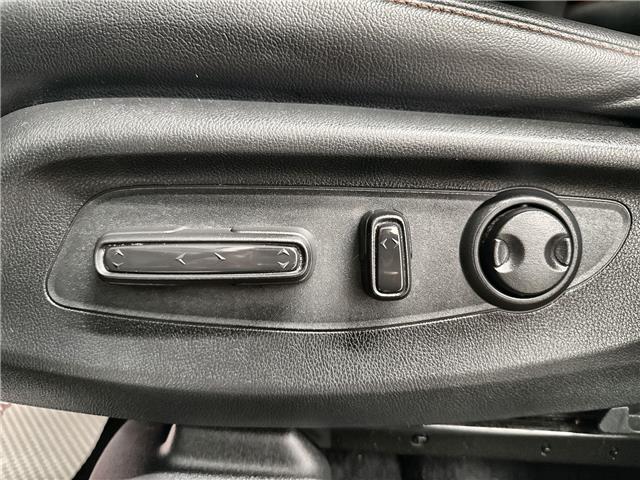 2025 Honda CR-V Hybrid Touring (Stk: 11U4435) in Markham - Image 16 of 34