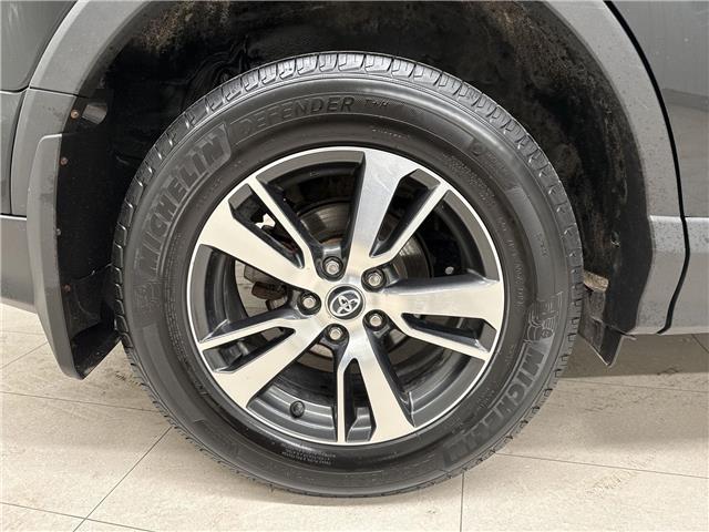 2017 Toyota RAV4 XLE (Stk: 11105734AA) in Markham - Image 14 of 30