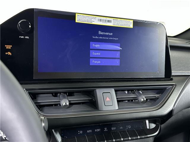 2026 Lexus UX 300h  (Stk: 15105608) in Richmond Hill - Image 18 of 21