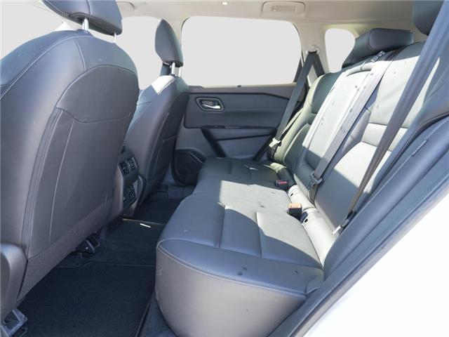 2023 Nissan Rogue SL  | LEATHER | PANO ROOF | LOW KM (Stk: U3246) in Grimsby - Image 10 of 21