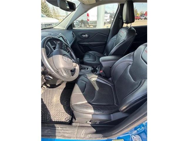 2019 Jeep Cherokee Trailhawk (Stk: KU0418B) in Okotoks - Image 11 of 11