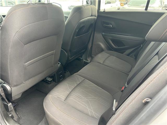 2017 Chevrolet Trax LT (Stk: 26117A) in Moosomin - Image 6 of 11