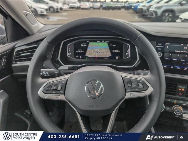 2022 Volkswagen Jetta Highline (Stk: SU7612) in Calgary - Image 13 of 24