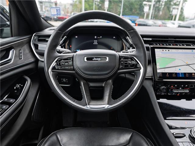 2023 Jeep Grand Cherokee Overland (Stk: T166188A) in Surrey - Image 9 of 22