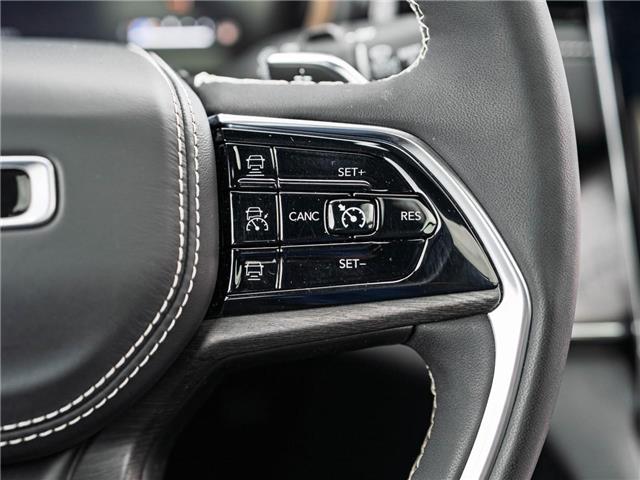 2023 Jeep Grand Cherokee Overland (Stk: T166188A) in Surrey - Image 10 of 22